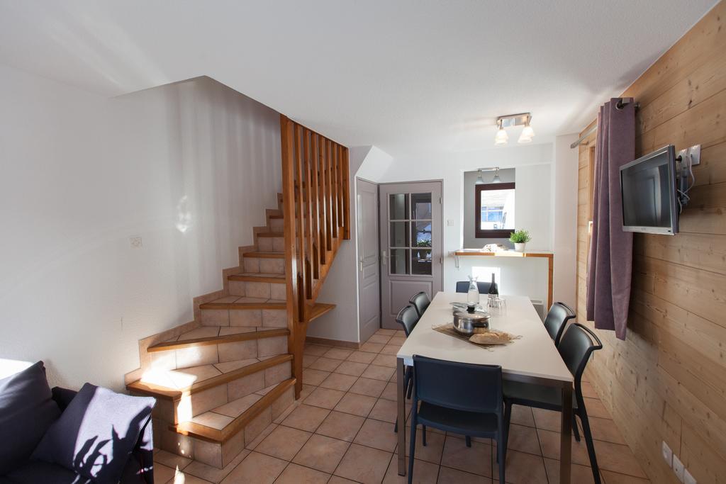 Les Chalets Du Jardin Alpin La Salle-les-Alpes Habitación foto